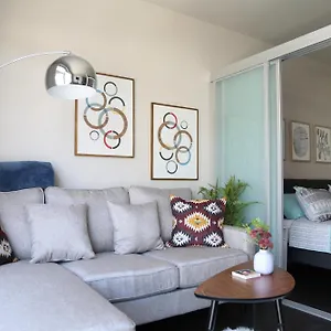 https://queen-anne-retreat-1-block-from-climate-pledge.seattlehotelsites.com